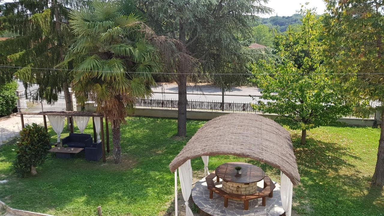 מונטלצ'ינו Val D'Orcia Deluxe 2, Raffinata Casa Immersa Nel Verde Con Wifi, Giardino E Parcheggio מראה חיצוני תמונה